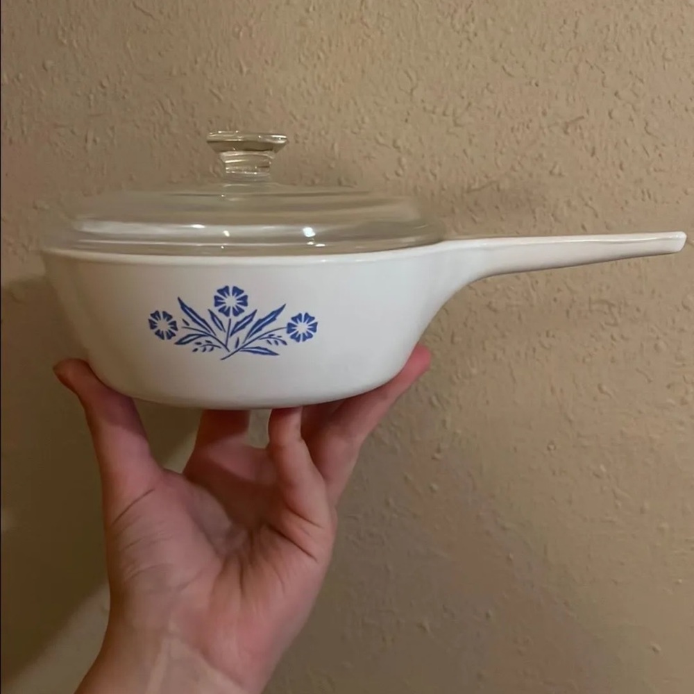 Corningware 1 pint saucepan